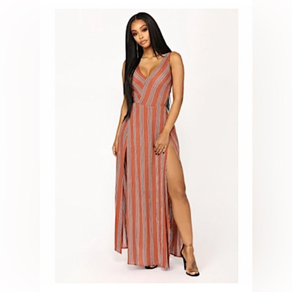 Rust and Black Stripped Maxi Dress w/ 2 side slits, Size Small